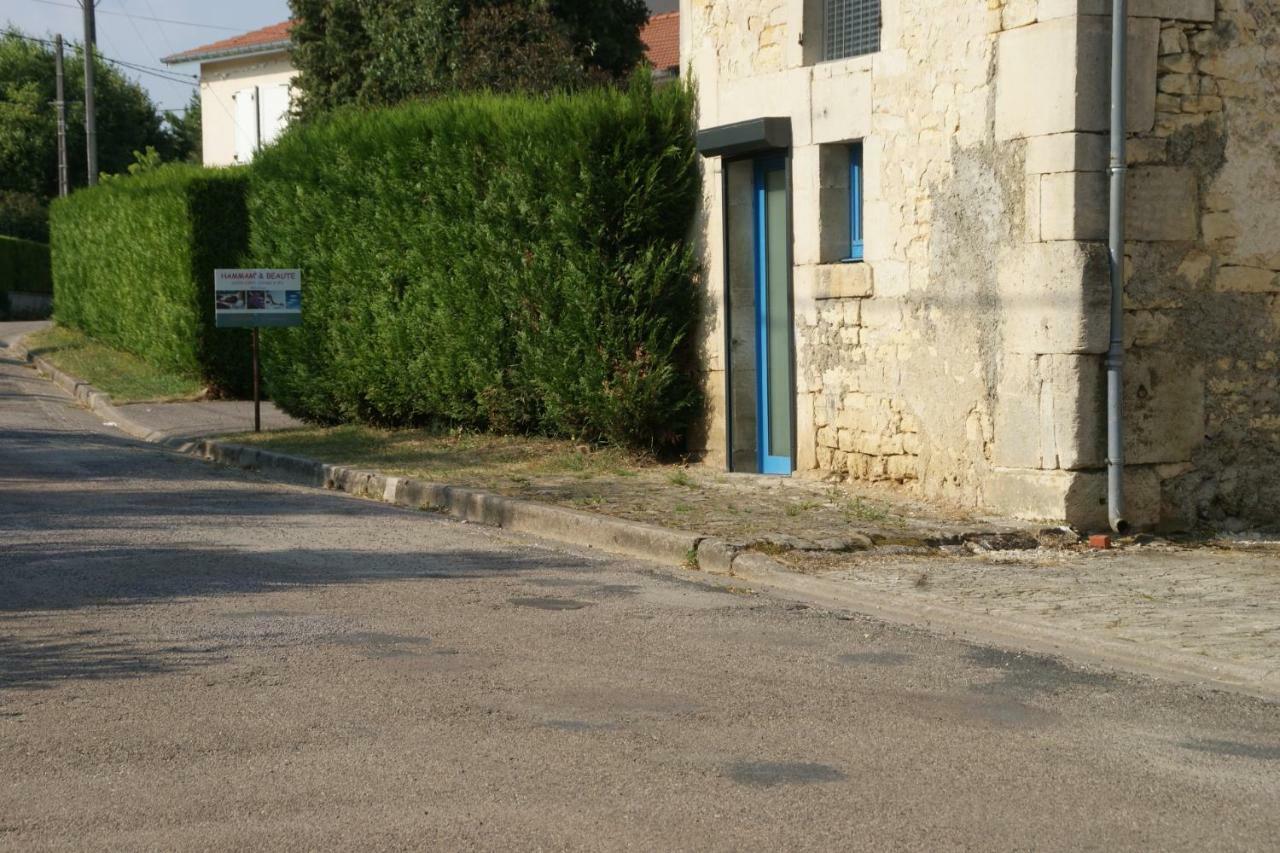 Вилла La Goelette Bazincourt-sur-Saulx Экстерьер фото
